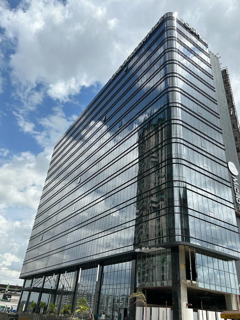 One Golden Mile — Sun Glazing facade detail