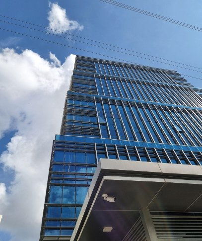 Rajapushpa Summit — Sun Glazing facade detail
